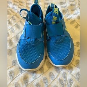 Nike Blue Kids Slip On Shoes